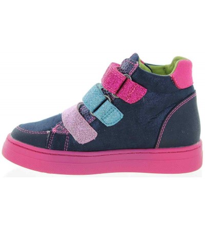 Boots for kids with good foot support European 
