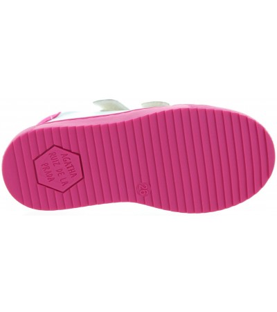 Girl support sneakers fro Spain