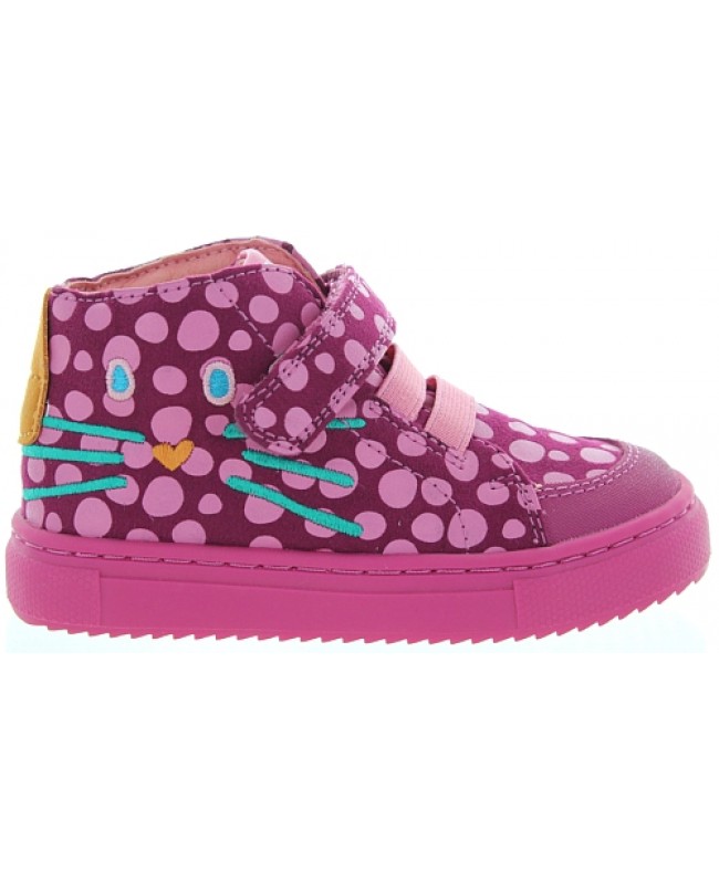 Quality boots for a child for foot restore 