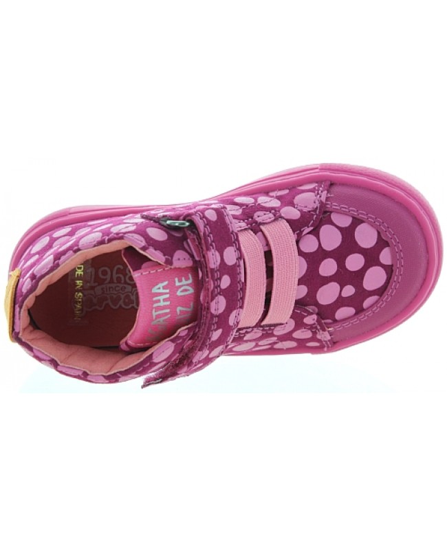 Quality boots for a child for foot restore 