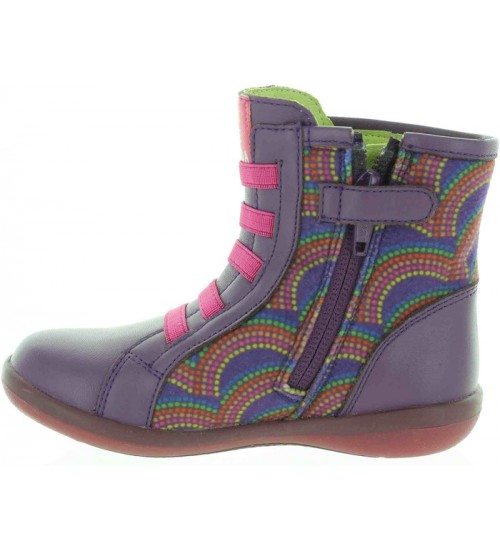 Purple leather boots for girls from Spain that are designer 