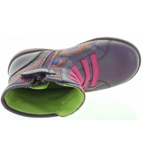 Purple leather boots for girls from Spain that are designer 
