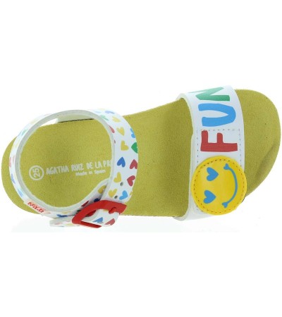 Good arch girls sandals by Agatha Ruiz de la Prada that are designer 