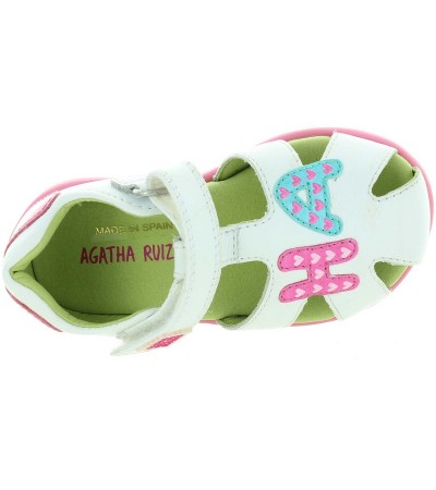 Sandals for toddlers with slim soles