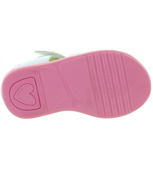 Sandals for toddlers with slim soles
