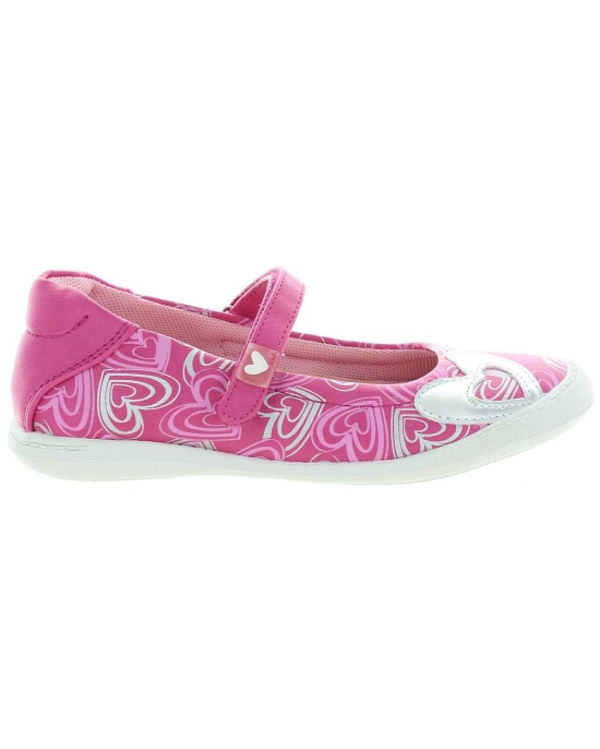 Narrow width prada for girls by Agatha Ruiz de la Prada 