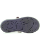 Posture shoes for girls that support ankles from Spain