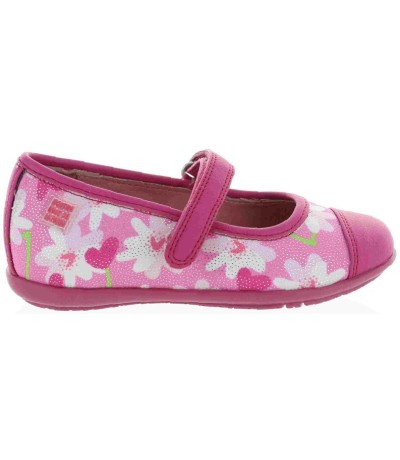 Narrow feet girls with pink shoes ortho support 