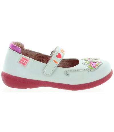 Child perfect toddler shoes with good support Child perfect toddler shoes with good support