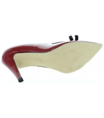 Women heels from Europe made in red leather 