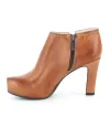 European brown leather boots with comfort 