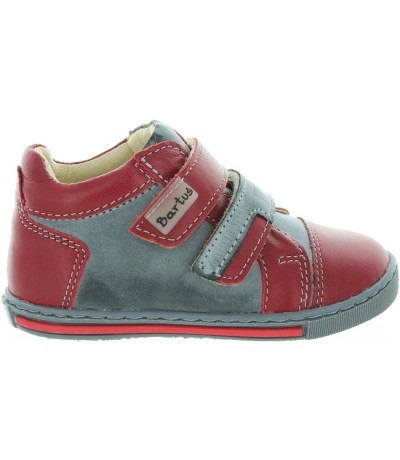 Pigeon toed toddler ankle high corretive shoes Pigeon toed toddler ankle high corretive shoes