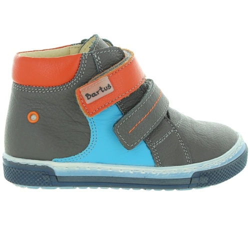 Boots for boys with chubby ankles and wide feet