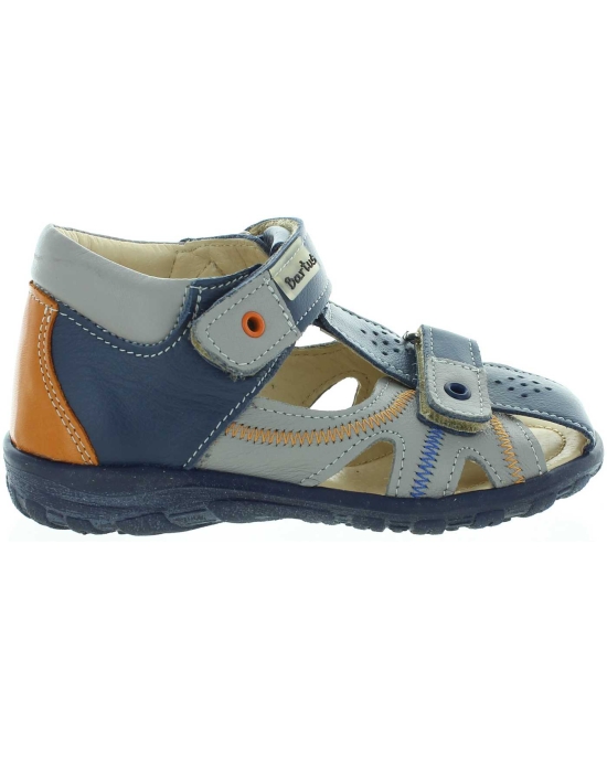 Closed toe ankle corrective sandals for boys from Europe