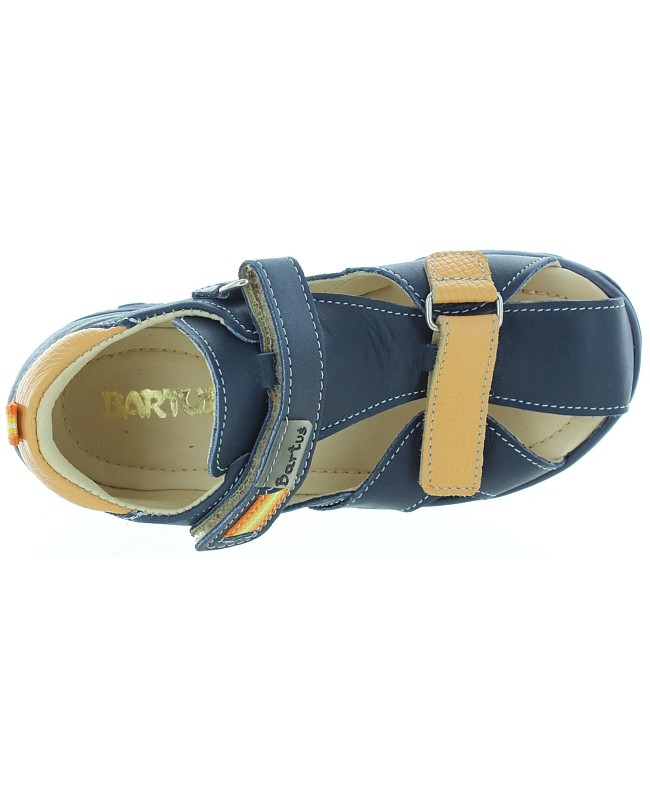 Older boys sandals for summer for pigeon toe