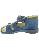 Podiatrist suggested sandals for kids 