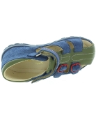 Podiatrist suggested sandals for kids 