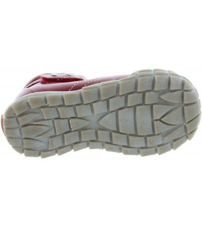 Shoes for a child with weak ankles and fallen arches