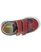 Sneakers for kids with flat feet 