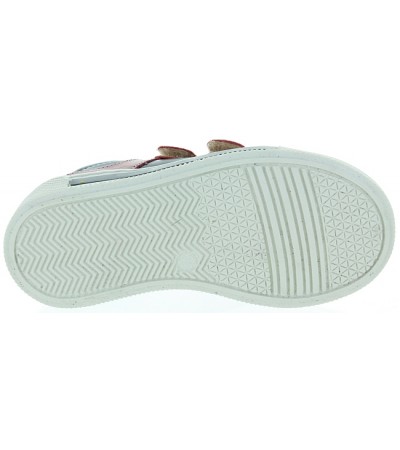 Flat foot boy best sneakers 