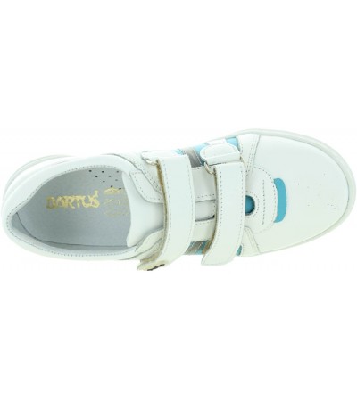 White leather ankle support athletic shoes for child