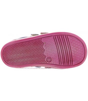 Best sneakers for girl toe in condition 