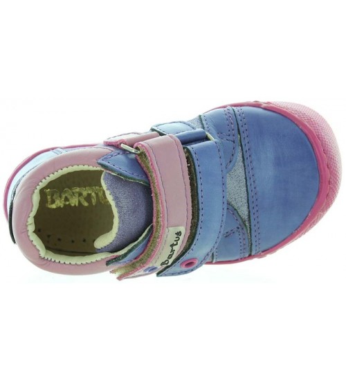 Leather sneakers for girls with support 