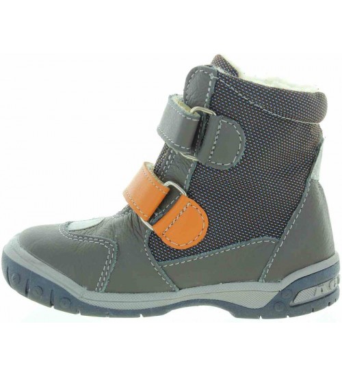 Boots for kids online warm for snow 