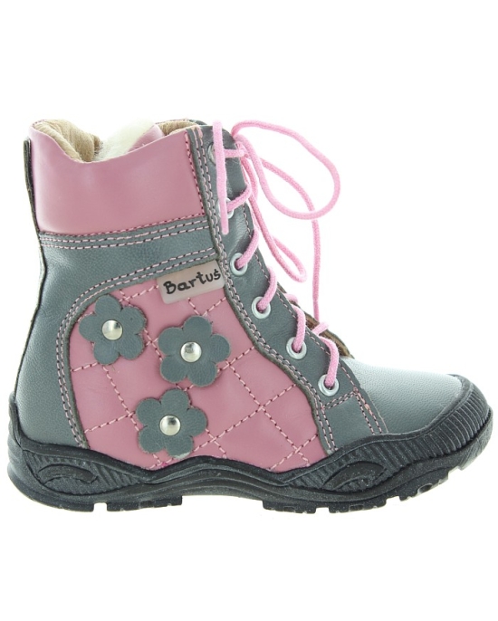 Best quality pink snow boots that you can buy for kids