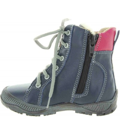 Best leather boots for a child with thick feet 