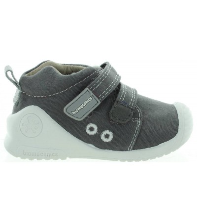 Best house shoes kids for foot form 