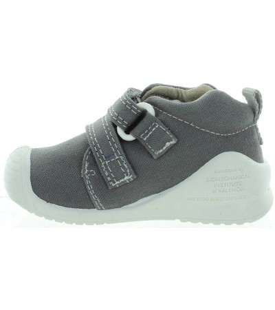 Best house shoes kids for foot form 