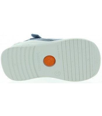 Child with flat feet quality canvas sneakers 
