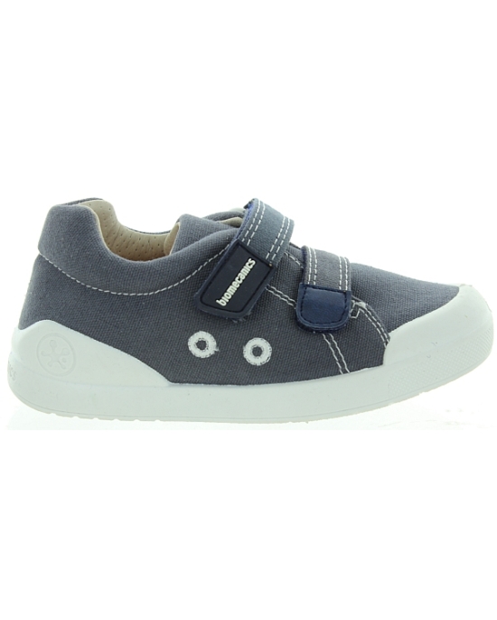 Boys canvas shoes for wide feet and high instep