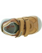 Wide width boys shoes with high arches