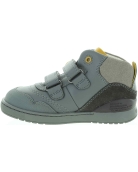 Boots for toddlers with thick wide feet