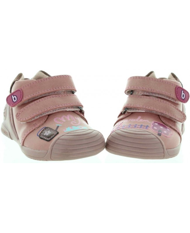 Shoes from Spain for baby in pink