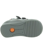 Sort gray leather shoes for a baby girl with support 