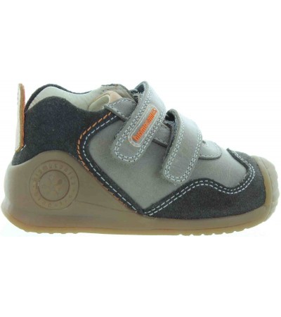 Shoes for kids with weak ankles 