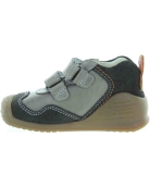 Tall shoes for kids with weak ankles 