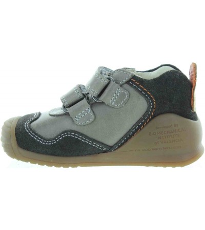 Shoes for kids with weak ankles 