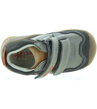 Shoes for kids with weak ankles 