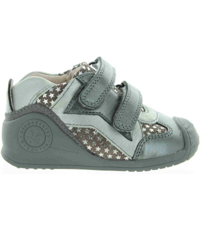 Toe in toddler corrective shoes with support 