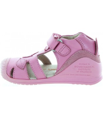 First walkers for a baby girl with support 