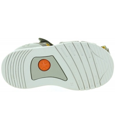 Orthopedic sandals for boys closed back 