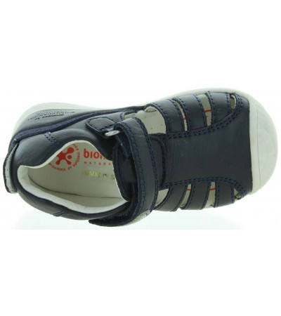 Closed toe baby boys sandals