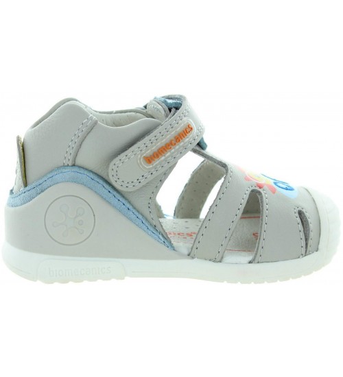 Wide feet boys from Europe best sandals 