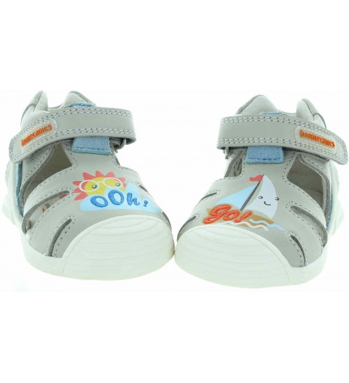 Wide feet boys from Europe best sandals 