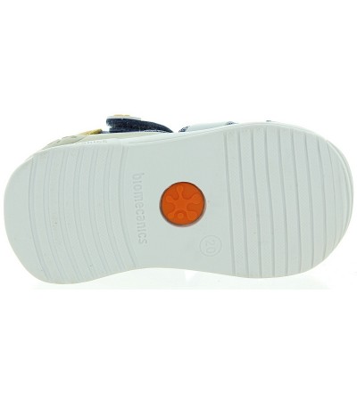Flat feet best sandals for baby walking 