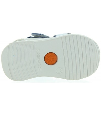 Natural leather sandals for boys learning to walk 